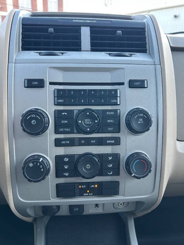 2011 Ford Escape XLT
