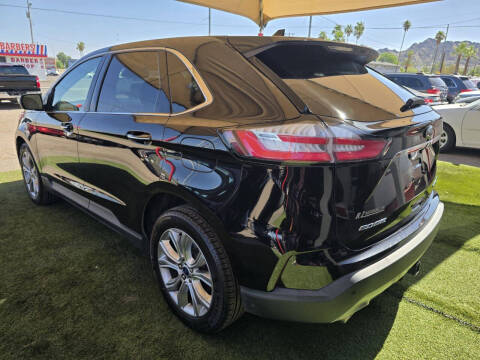 2019 Ford Edge Titanium