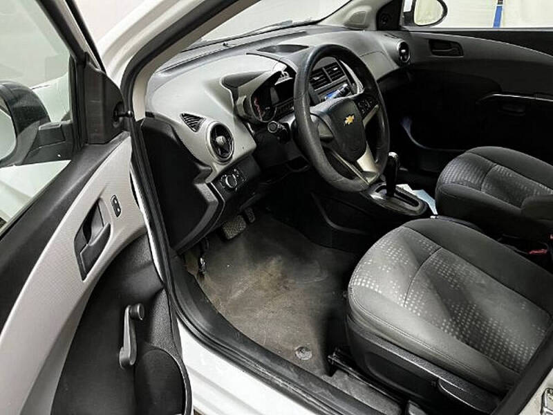 2016 Chevrolet Sonic LS Auto