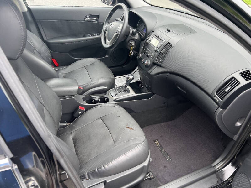 2011 Hyundai Elantra Touring SE