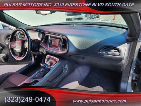 2017 Dodge Challenger SXT