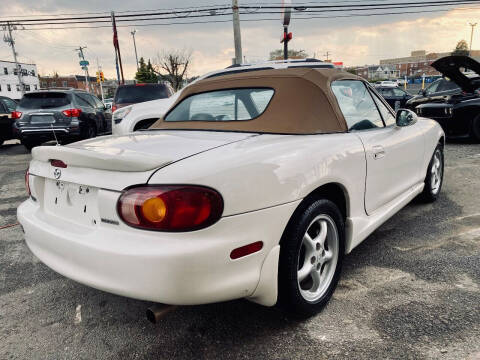 2000 Mazda MX-5 Miata LS