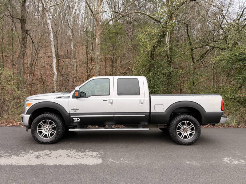 2015 Ford F-350 Super Duty Platinum's photo