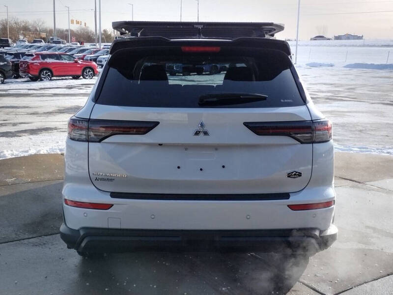 2026 Mitsubishi Outlander Trail Edition