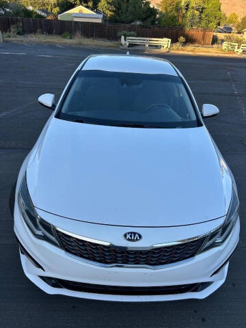 2019 Kia Optima LX
