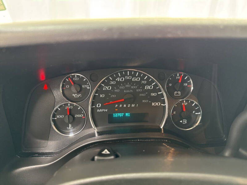 2024 Chevrolet Express 2500