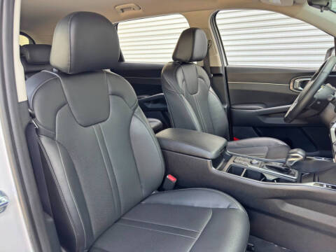 2022 Kia Sorento S
