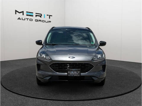 2021 Ford Escape SE