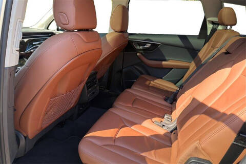 2024 Audi Q7 quattro Premium Plus 45 TFSI