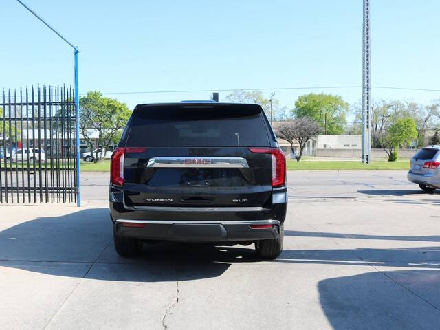 2021 GMC Yukon SLT