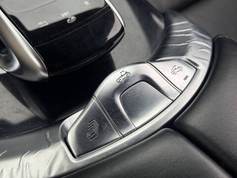 2017 Mercedes-Benz C-Class AMG C 63