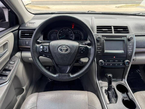 2015 Toyota Camry LE