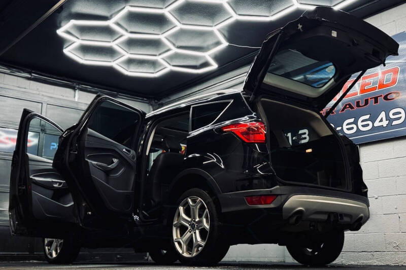 2019 Ford Escape Titanium