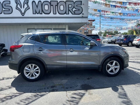 2017 Nissan Rogue Sport SV