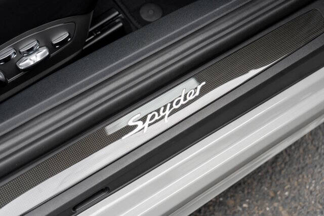 2022 Porsche 718 Boxster 36