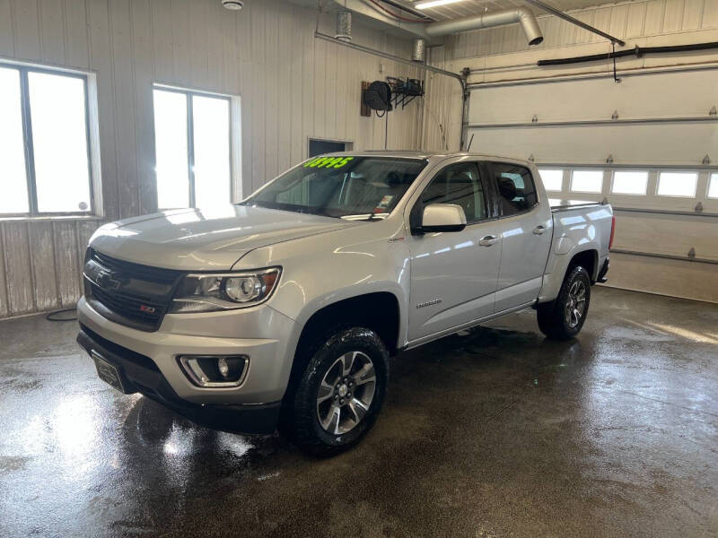 2017 Chevrolet Colorado for sale at Sand's Auto Sales in Cambridge MN