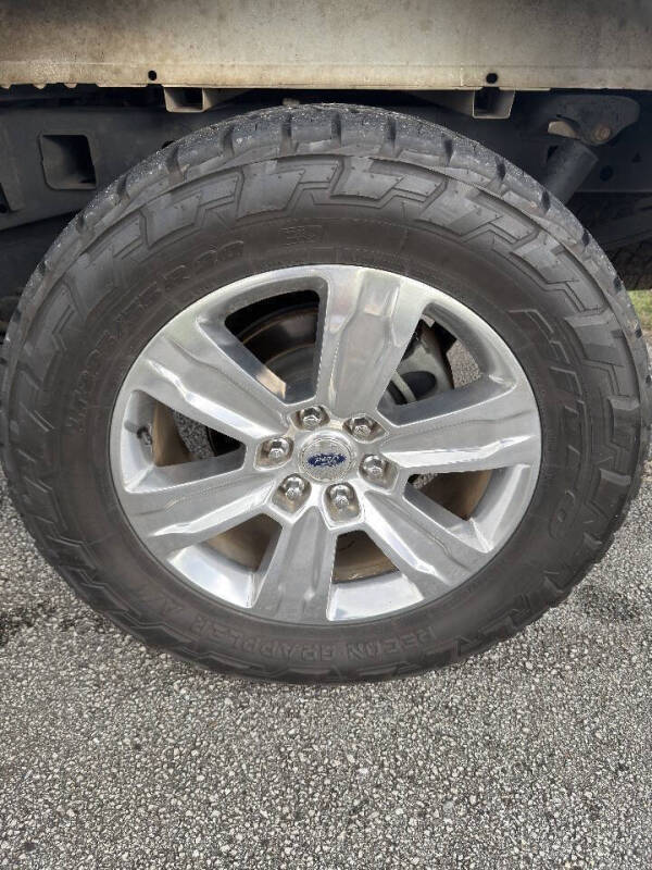 2017 Ford F-150 Platinum