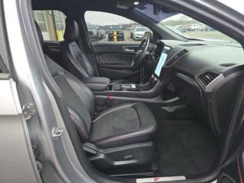 2022 Ford Edge ST-Line