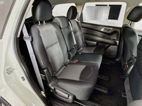 2018 Nissan Pathfinder S