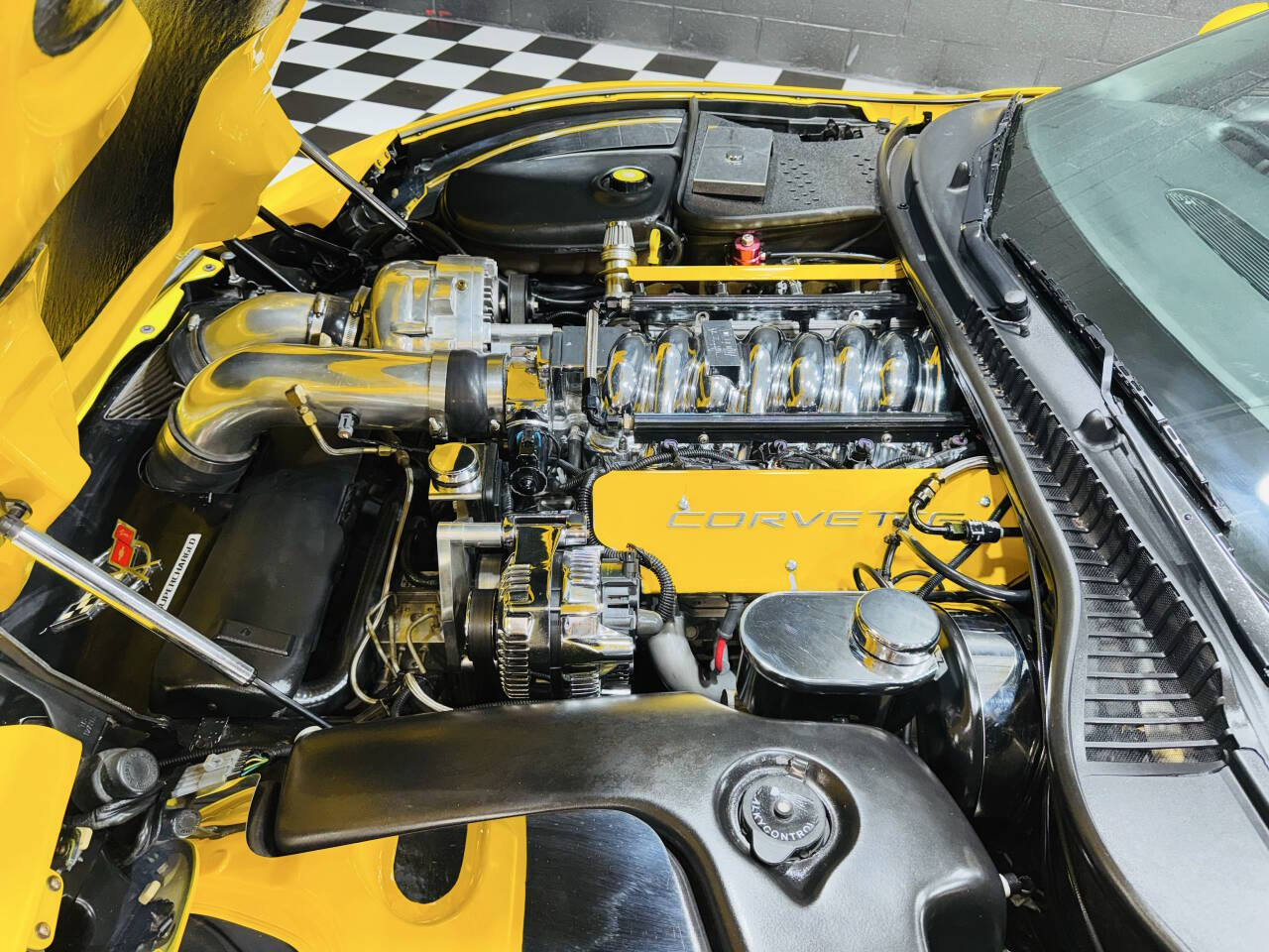 2001 Chevrolet Corvette 86