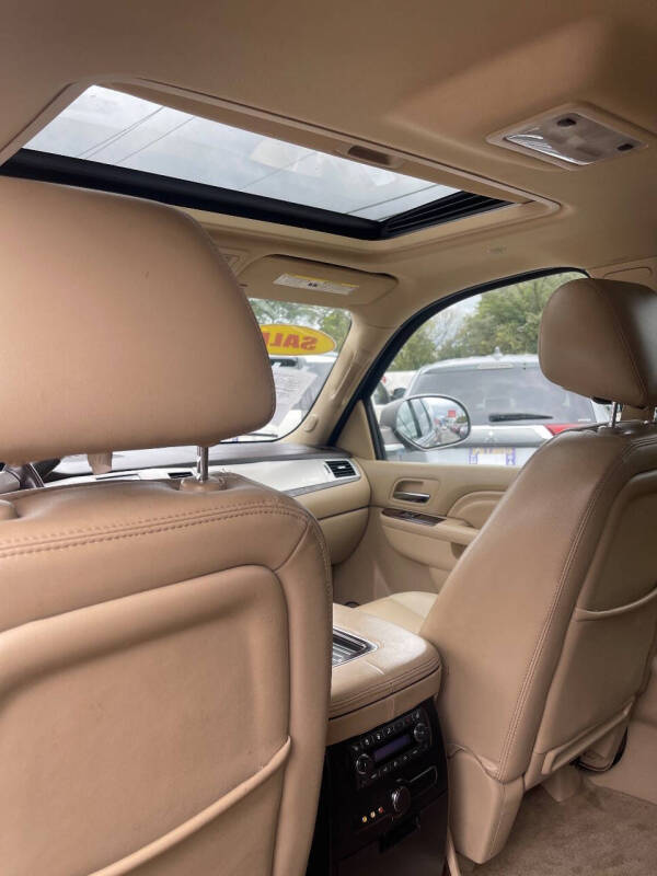 2014 Cadillac Escalade ESV Luxury