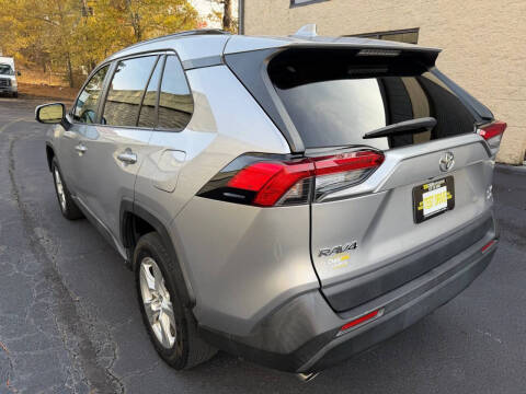 2019 Toyota RAV4 XLE