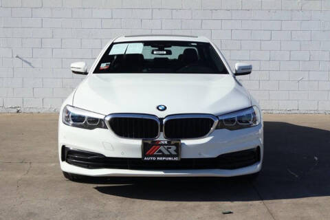 2019 BMW 5 Series 530i