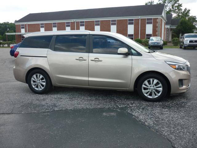 2016 Kia Sedona LX