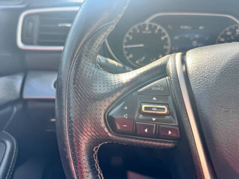 2016 Nissan Maxima