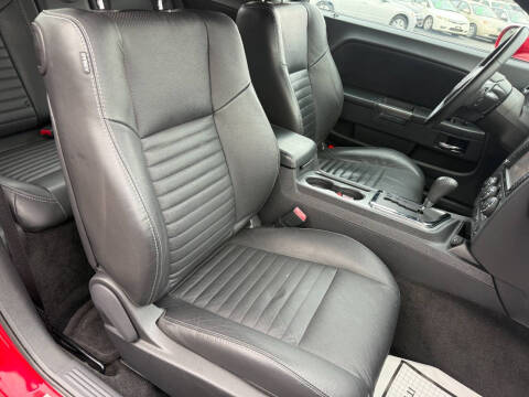 2012 Dodge Challenger R/T