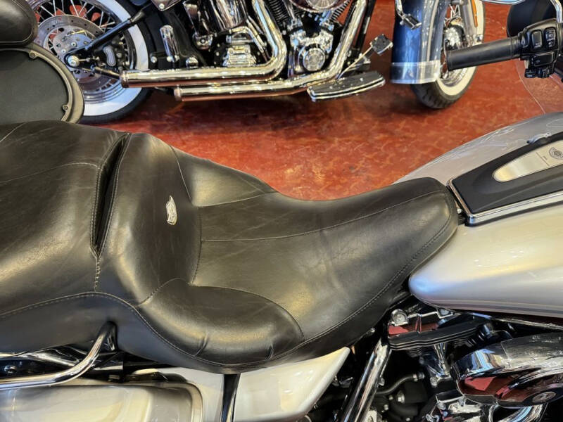 2003 Harley-Davidson® FLHTCUI - Electra Glide®