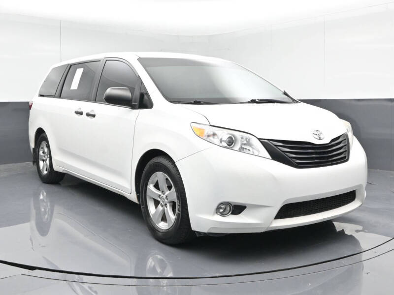 2017 Toyota Sienna L 7-Passenger