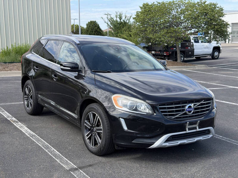 2017 Volvo XC60 T5 Dynamic