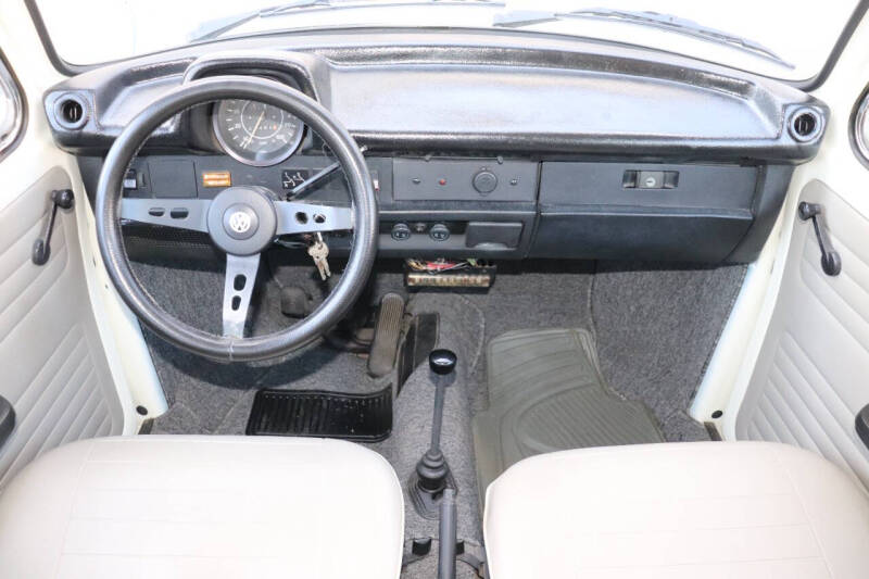 1974 Volkswagen Super Beetle