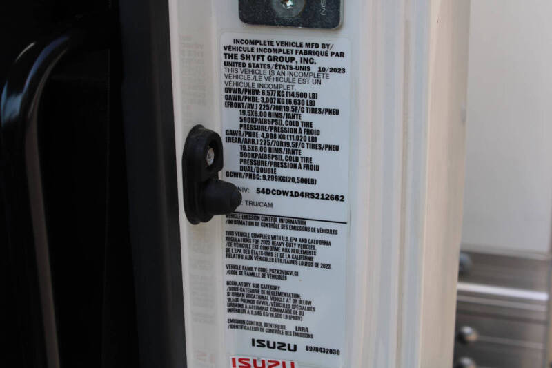 2025 Chevrolet Silverado 3500HD CC