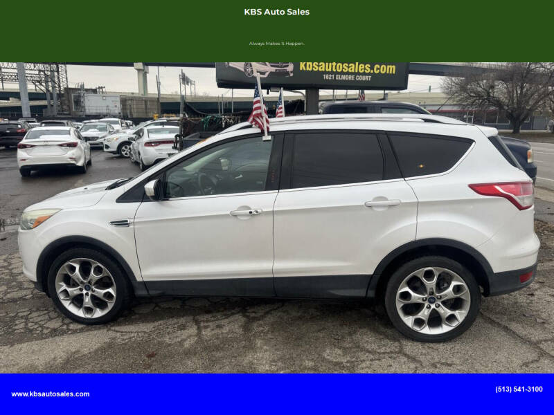 2016 Ford Escape Titanium's photo