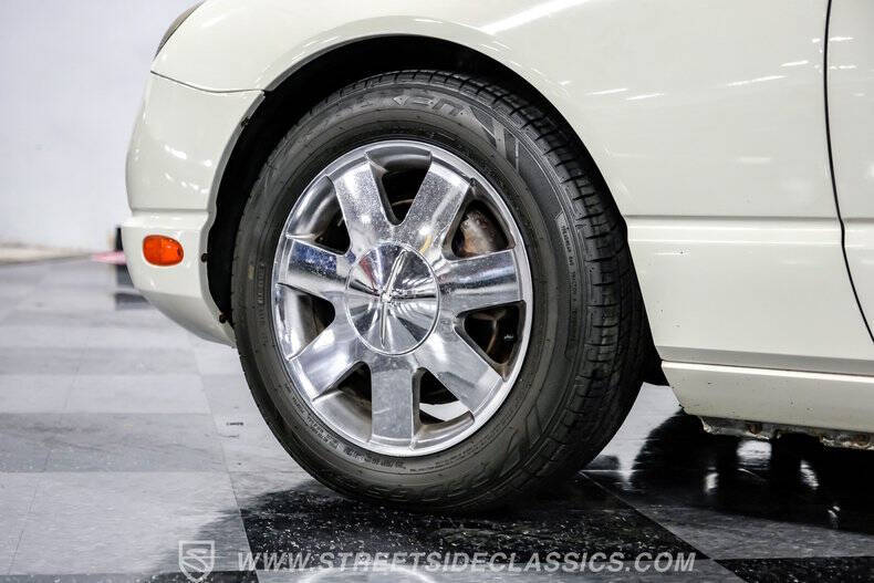 2002 Ford Thunderbird Deluxe