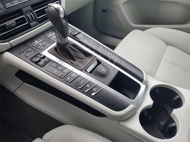 2020 Porsche Macan S