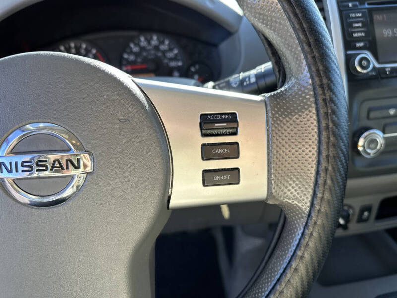 2016 Nissan Frontier SV