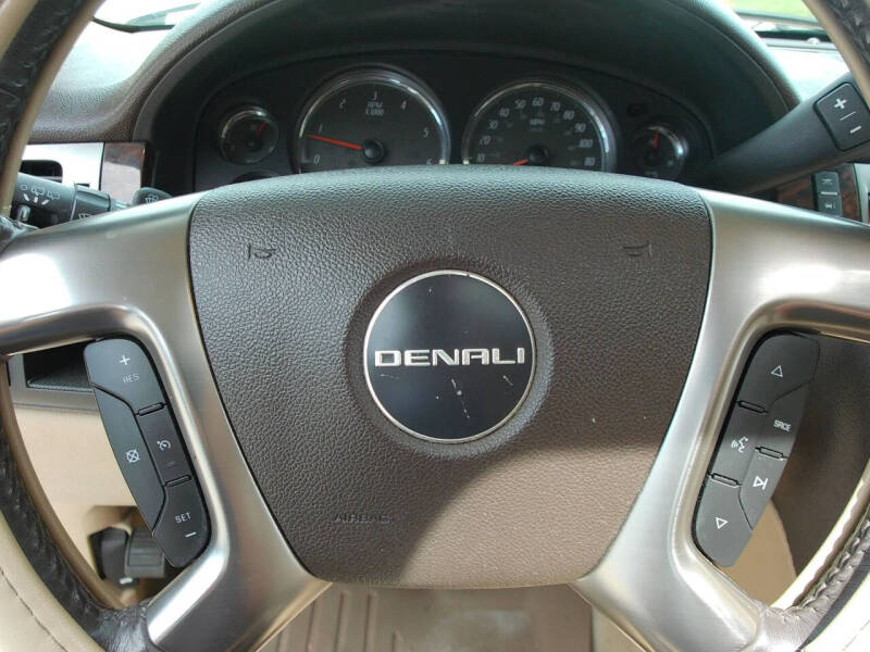 2007 GMC Yukon Denali