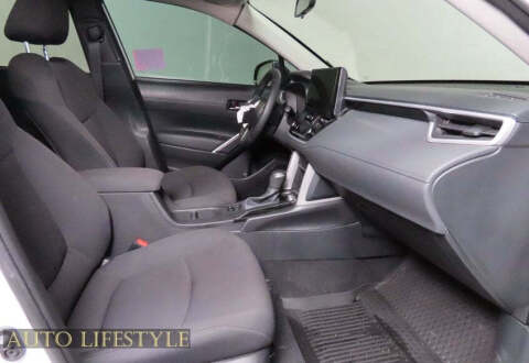 2025 Toyota Corolla Cross LE