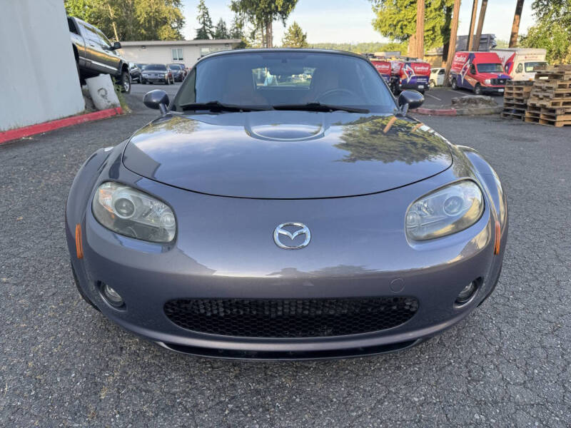 Used 2008 Mazda MX-5 Miata Touring with VIN JM1NC25F280140830 for sale in Kirkland, WA