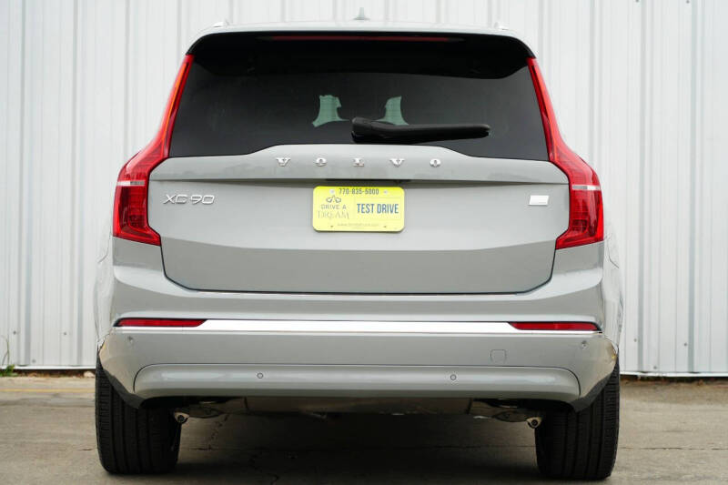 2024 Volvo XC90 Recharge T8 Ultimate Bright Theme 7P