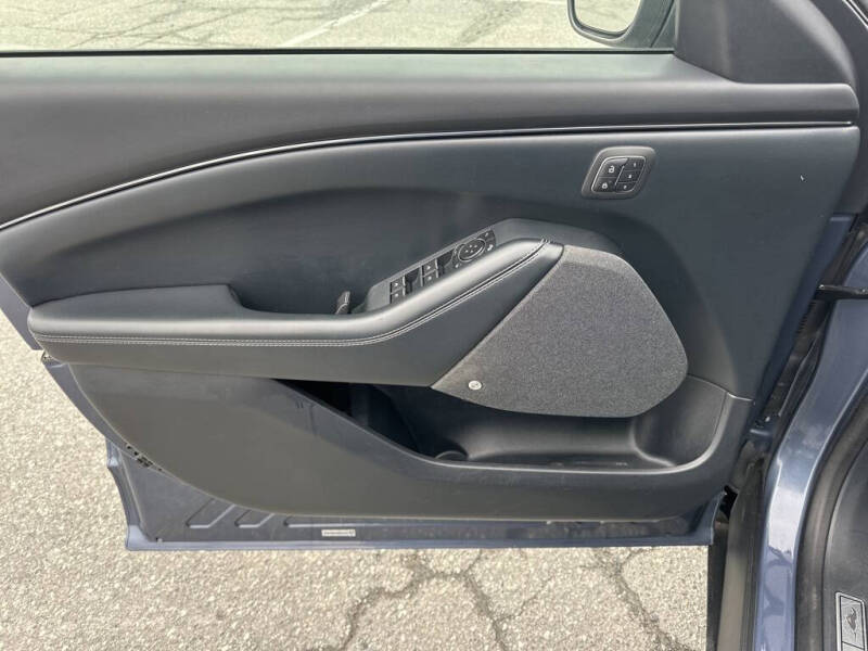 2021 Ford Mustang Mach-E Premium