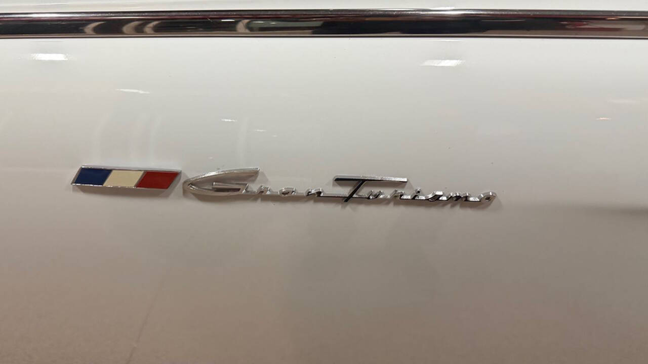1964 Studebaker Gran Turismo 36
