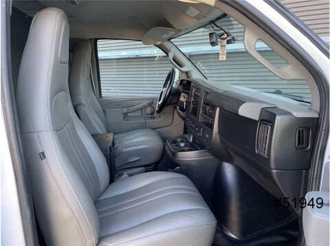 2018 Chevrolet Express 2500