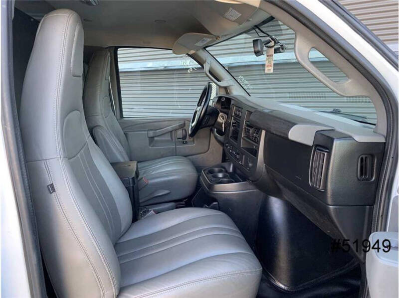 2018 Chevrolet Express 2500