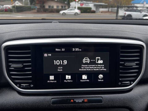 2022 Kia Sportage LX