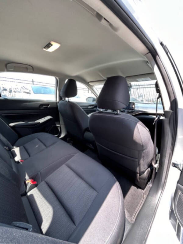 2025 Nissan Altima 2.5 SV