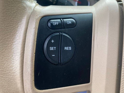 2011 Ford Expedition XLT